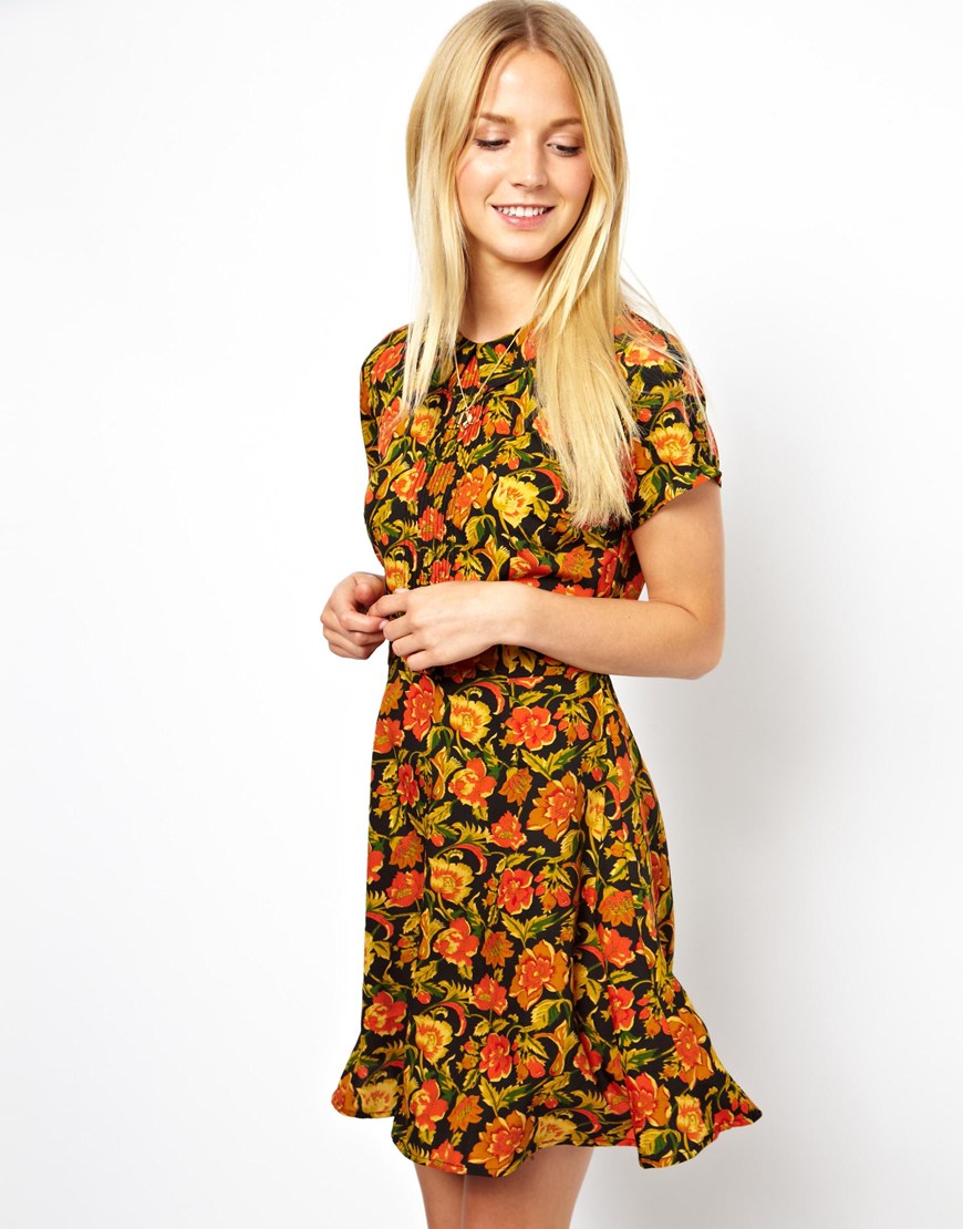 Pretty Casual Day Dress: Floral Skater 