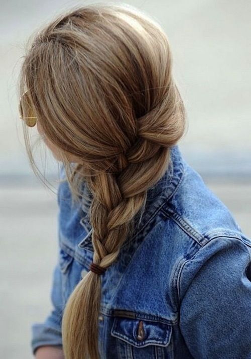 Coiffures tressées lâches : Loose yet Neat Braid