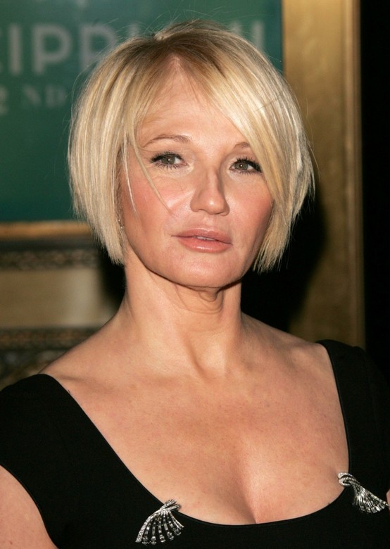 20 Short Haircuts For Women Over 50 Pretty Designs
