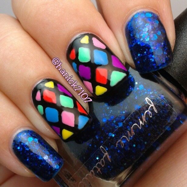 Fishnet Nagels