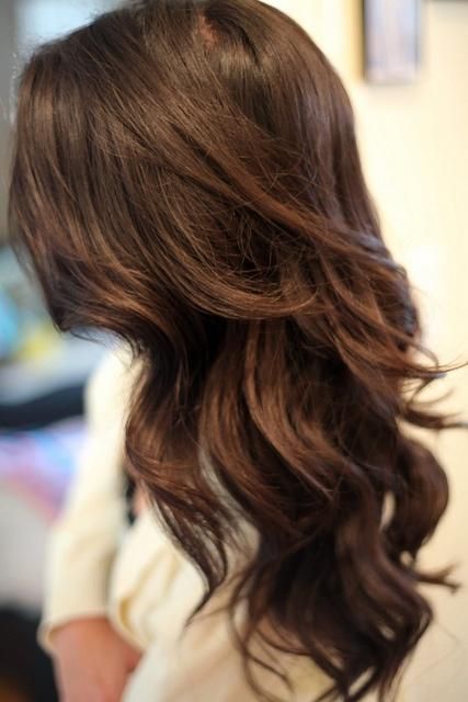 14 Stunning Brunette Hairstyles - Pretty Designs