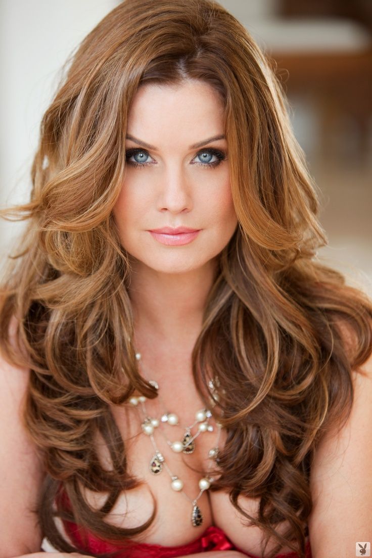 15 Alluring Wavy Hairstyles For 2020 Pretty Designs
