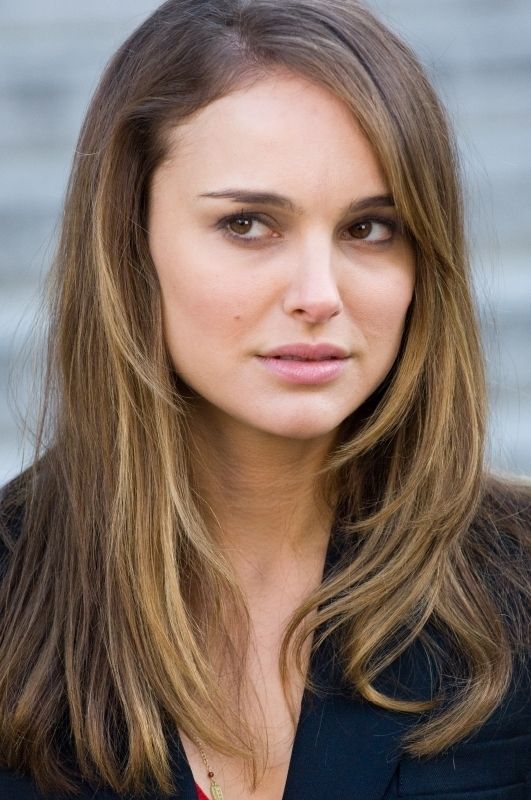 Longa Reta Natalie Portman Penteado