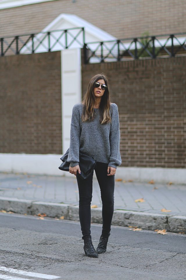 grey jumper black jeans