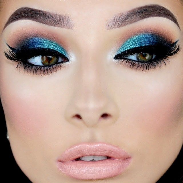 How to rock Blue makeup look-Blue Makeup Ideas Tutorials