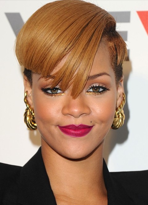 rihanna short haircuts 2022