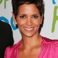 Low Key Short Messy Pixie Hairstyle for Women - Halle Berry Hairstyles