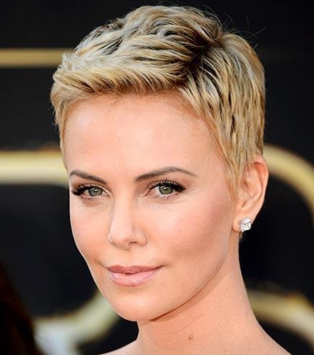 Charlize Theron Short Haircut: Cool Short Blond Closely Pixie Cut ...