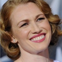 Mireille Enos’ Short Curly Hairstyle: Adorable