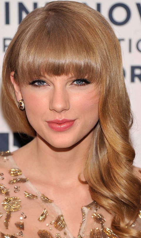 26 Taylor Swift Hairstyles Celebrity Taylor S Hairstyles Pictures Pretty Designs