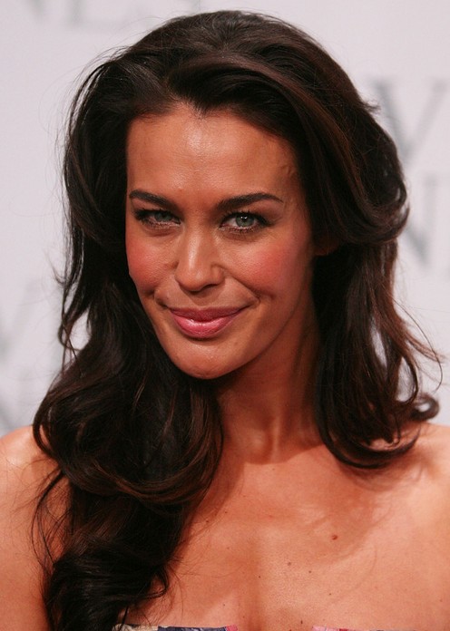 21 Megan Gale Hairstyles- Megan Gale Hair Pictures - Pretty Designs