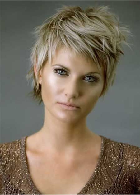 14 Great Short Hairstyles for Thick Hair - Pretty Designs