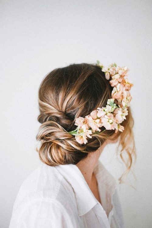 21 Sweet  Elegant Hairstyle Ideas with Dainty Babys Breath Flowers   WeddingBazaar