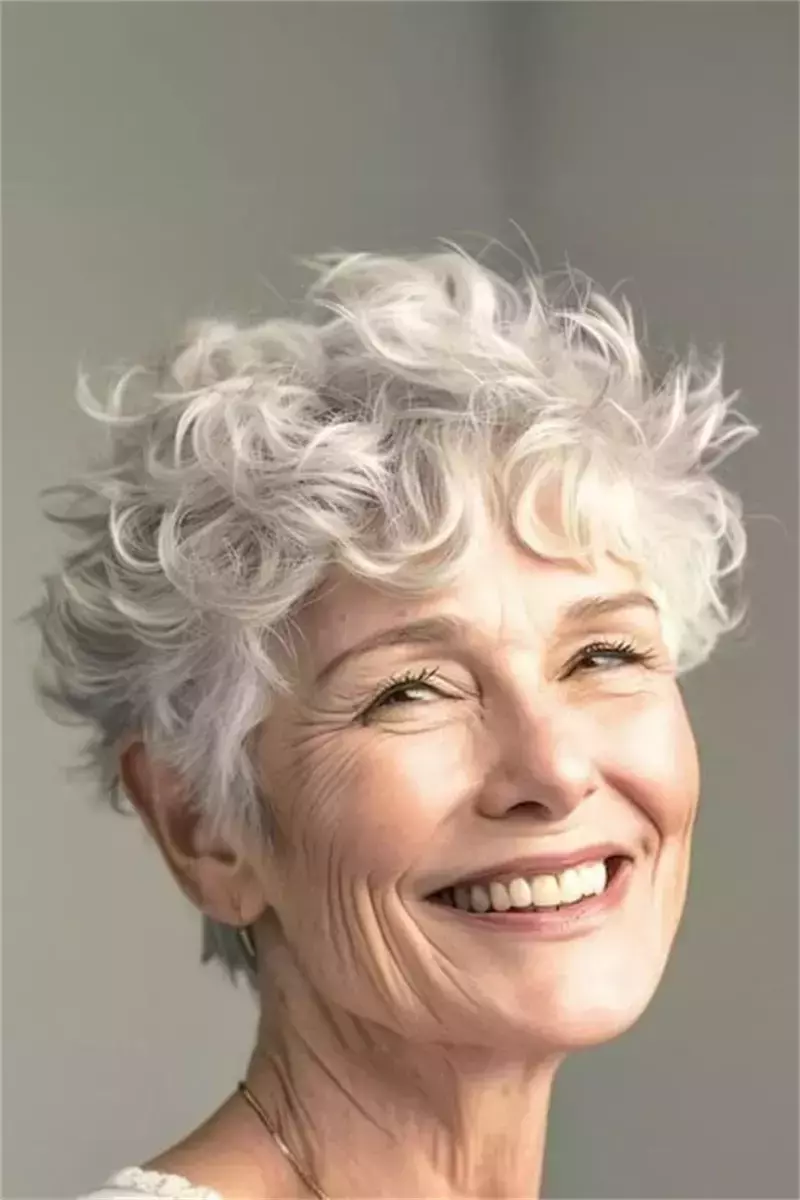 Best Short Haircuts for Women Over 60