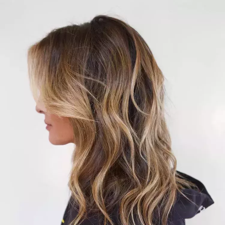 Loose Waves with Ghost layers